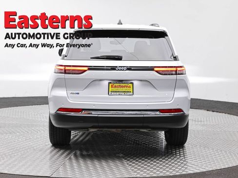 Used 2024 Jeep Grand Cherokee Limited 4xe AWD/4WD image 6