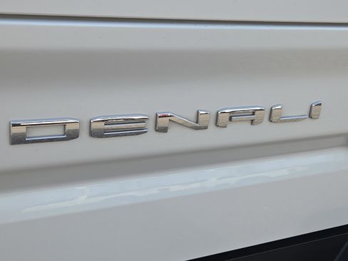 Used 2022 GMC Sierra 1500 Denali w/ Denali Reserve Package AWD/4WD image 29