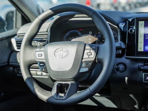 New 2026 Toyota Camry XLE image 19