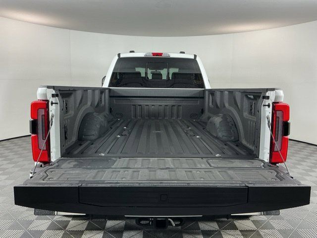 Used 2026 Ford F450 Platinum w/ Platinum Plus Package AWD/4WD image 7