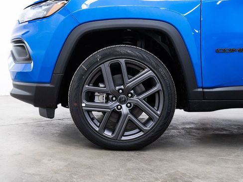 New 2026 Jeep Compass Latitude AWD/4WD image 7