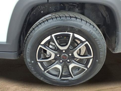 Used 2025 Jeep Compass Trailhawk AWD/4WD image 25