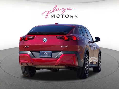 Certified 2024 BMW X2 xDrive28i w/ Convenience Package AWD/4WD image 5