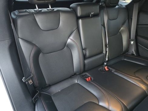 Used 2021 Jeep Cherokee Trailhawk w/ Trailer Tow Group image 30