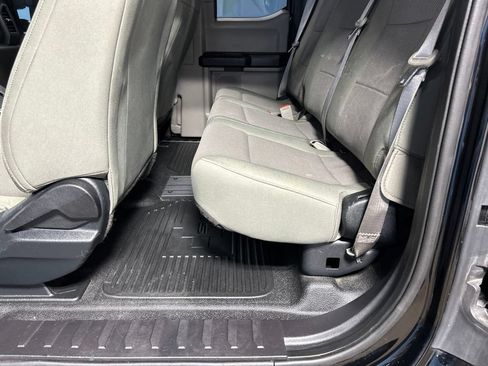 Used 2018 Ford F250 XL w/ Power Equipment Group AWD/4WD image 33