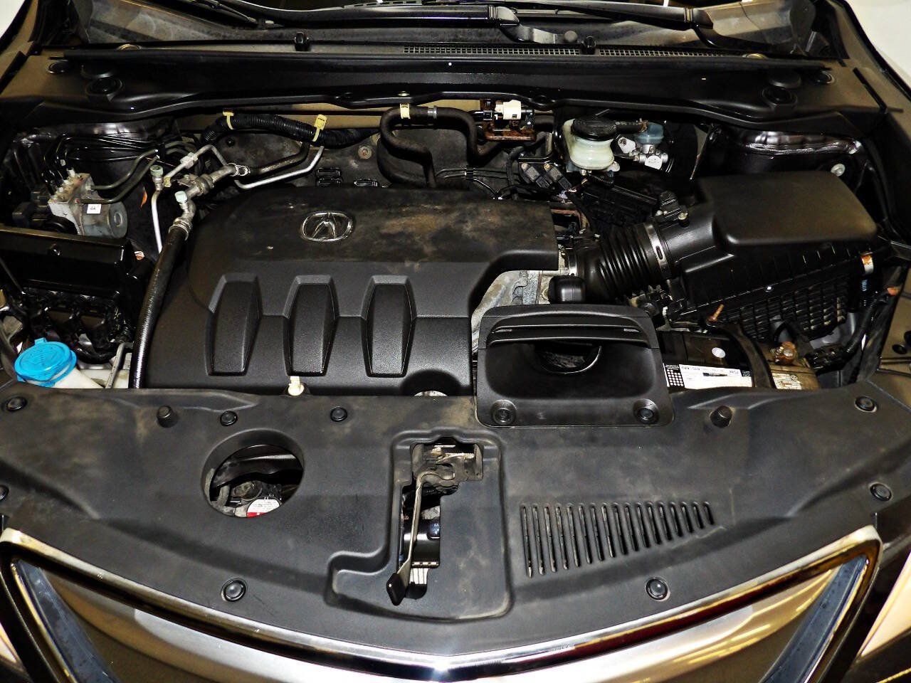Used 2015 Acura RDX w/ Technology Package AWD/4WD image 24