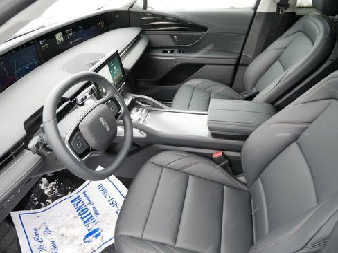 New 2026 Lincoln Nautilus Premier image 11