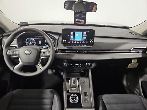 New 2026 Nissan Rogue SL AWD/4WD image 12