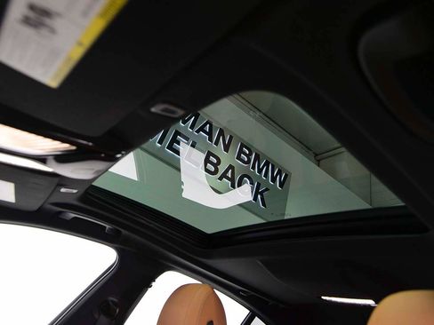 Certified 2023 BMW 530i w/ Premium Package image 7