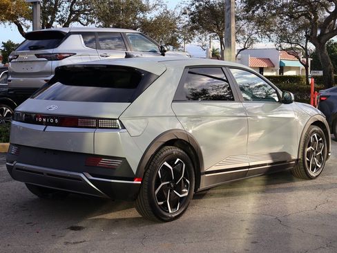 Used 2024 Hyundai Ioniq 5 SEL image 10