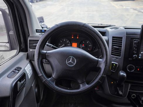 Used 2012 Mercedes-Benz Sprinter 3500 image 37