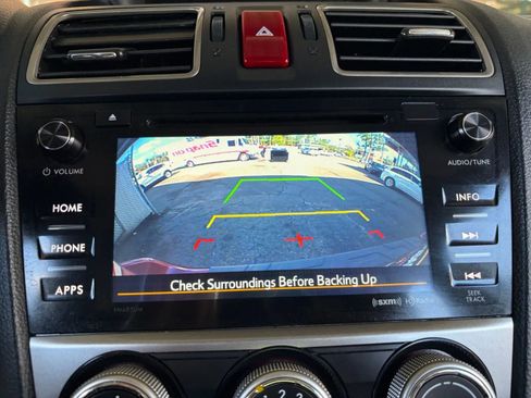 Used 2017 Subaru Crosstrek 2.0i Premium AWD/4WD image 34