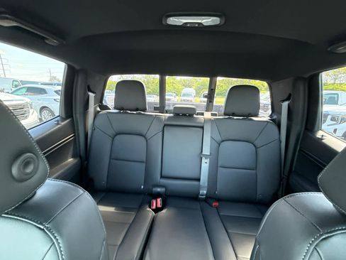 New 2026 GMC Canyon Elevation w/ Convenience Package AWD/4WD image 44