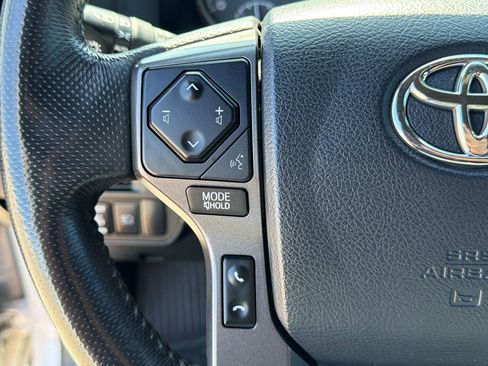 Used 2018 Toyota Tacoma TRD Pro image 17