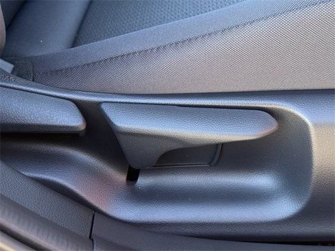 New 2026 Toyota Prius LE FWD image 27