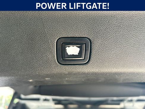 Used 2021 Chevrolet Suburban Premier RWD image 48