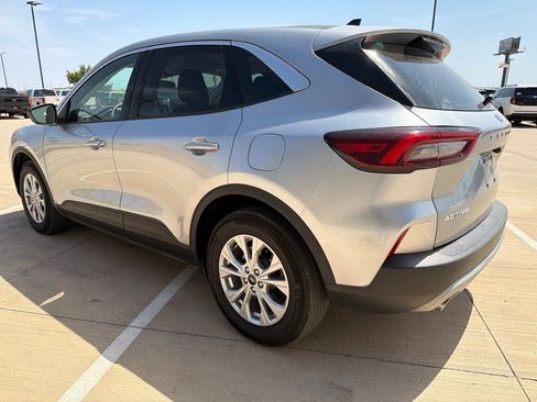 Used 2024 Ford Escape Active FWD image 5