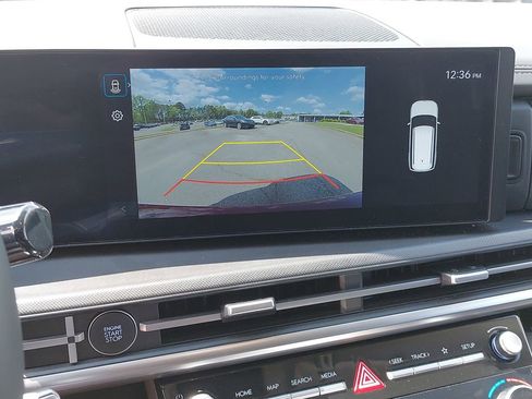 Certified 2025 Hyundai Santa Fe SEL image 23