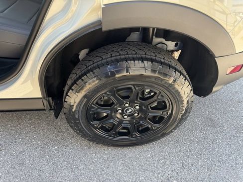 New 2025 Ford Bronco Sport Badlands image 15