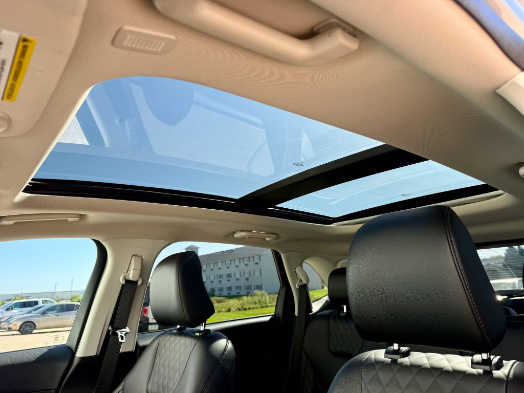 Used 2024 Ford Edge Titanium AWD/4WD image 29