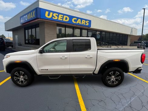 Used 2023 GMC Canyon AT4 w/ AT4 Premium Package image 8