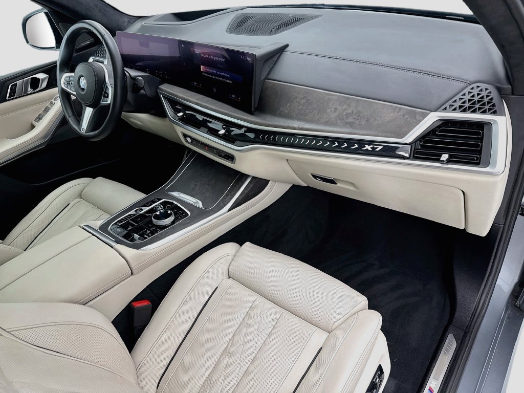 Certified 2023 BMW X7 xDrive40i w/ Executive Package AWD/4WD image 16