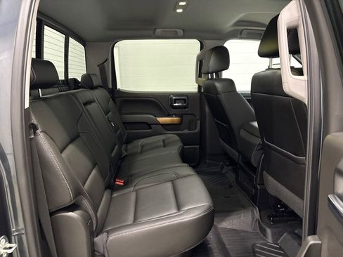Used 2018 Chevrolet Silverado 1500 LTZ w/ LTZ Plus Package AWD/4WD image 35