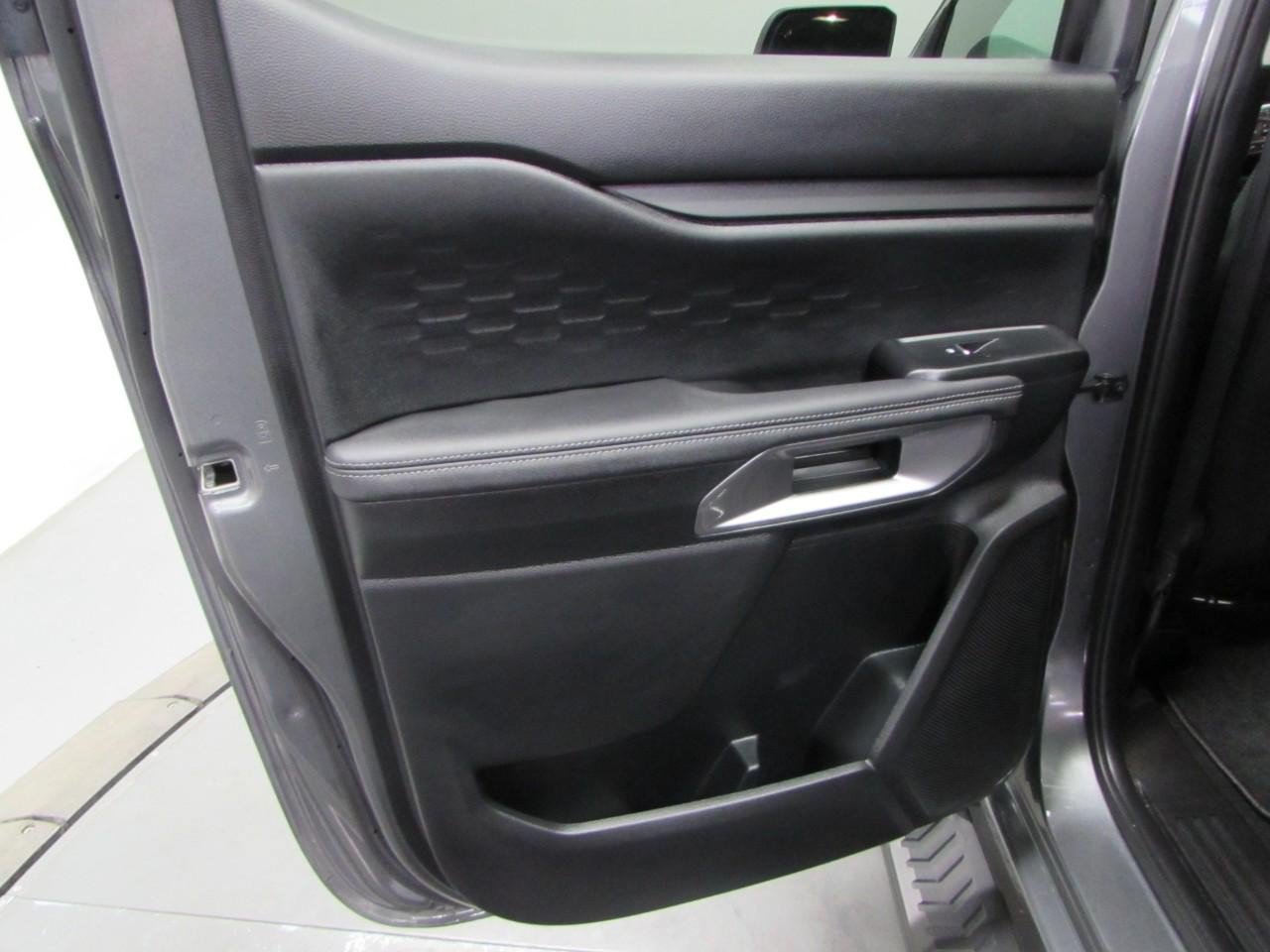 Used 2024 Ford Ranger XLT w/ Equipment Group 301A High AWD/4WD image 14