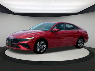 New 2024 Hyundai Elantra SEL w/ Convenience Package video 2