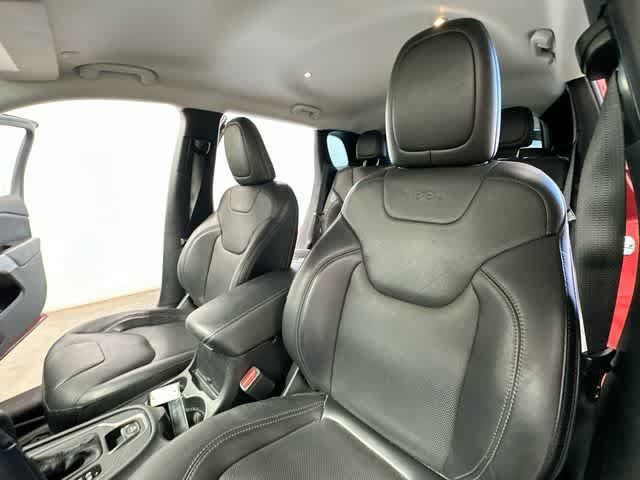 Used 2020 Jeep Cherokee Latitude Lux w/ Quick Order Package 26H Lux AWD/4WD image 16