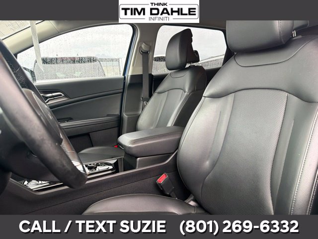 Used 2023 Kia Sportage EX FWD image 17