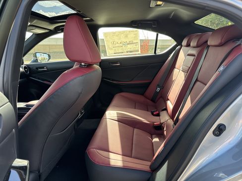 Used 2025 Lexus IS 350 F Sport image 9