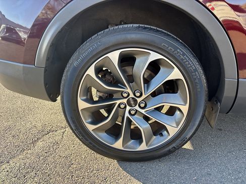 Certified 2021 Lincoln Nautilus Reserve w/ Cargo Utility Package image 32