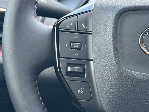 New 2026 Toyota Prius Plug-In Hybrid FWD image 26