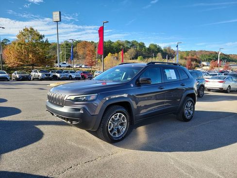 Used 2022 Jeep Cherokee Trailhawk w/ Technology Group B image 7