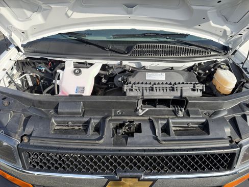 Used 2024 Chevrolet Express 2500 Work Van w/ Driver Convenience Package image 19