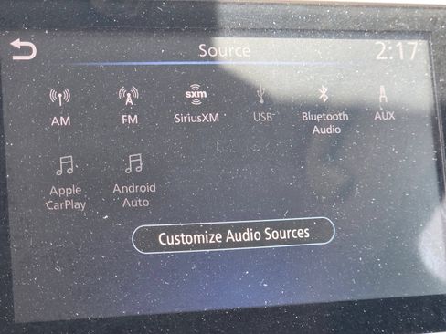 Used 2020 Nissan Kicks SR FWD image 13