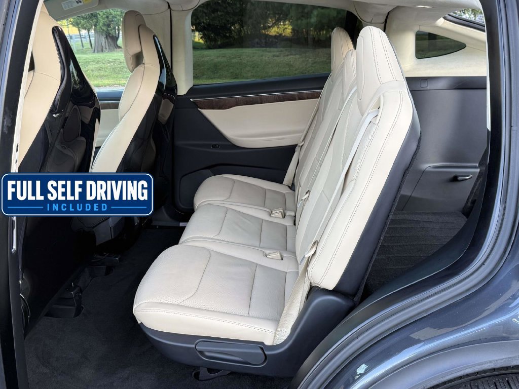Used 2016 Tesla Model X 90D AWD/4WD image 14