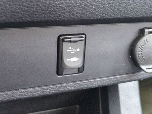 Certified 2019 Toyota Tacoma SR5 image 20