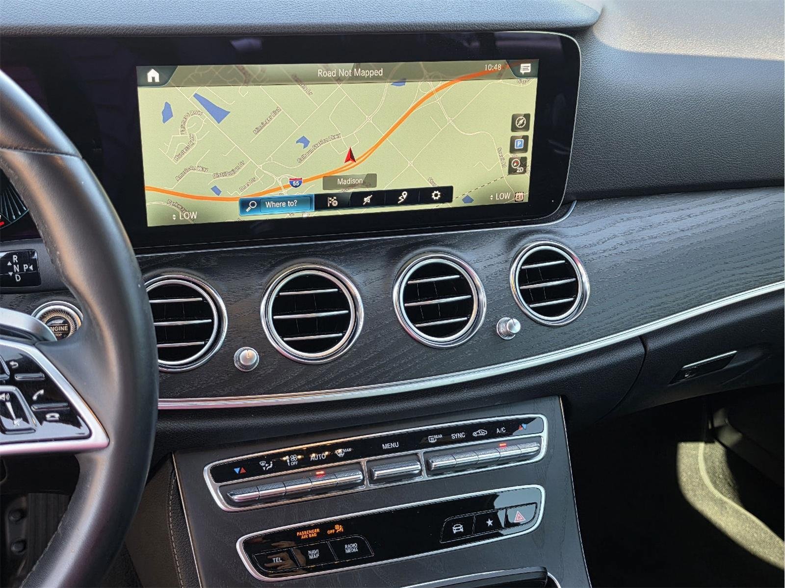 Used 2023 Mercedes-Benz E 350 Sedan image 9