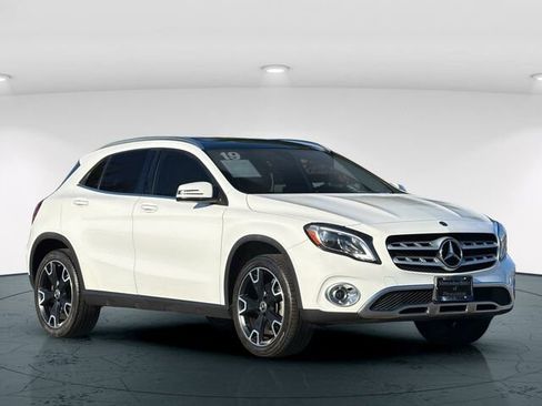 Used 2019 Mercedes-Benz GLA 250 image 9
