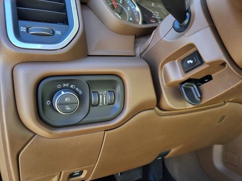 Used 2021 RAM 3500 Laramie image 26