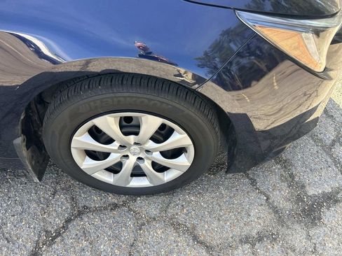 Certified 2025 Toyota Corolla LE image 12