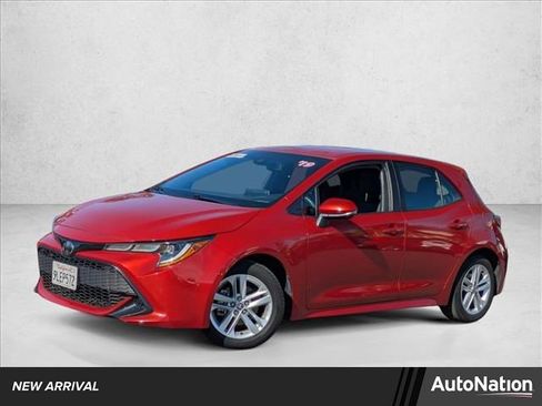 Used 2019 Toyota Corolla SE image 1