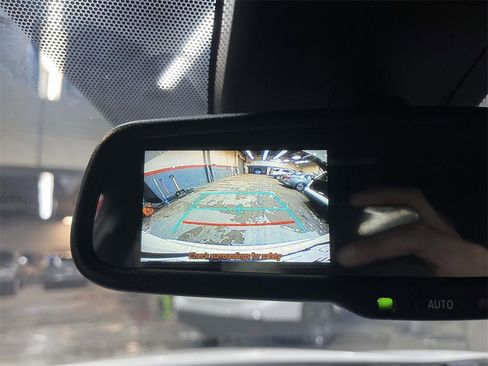 Used 2018 Toyota C-HR XLE image 17