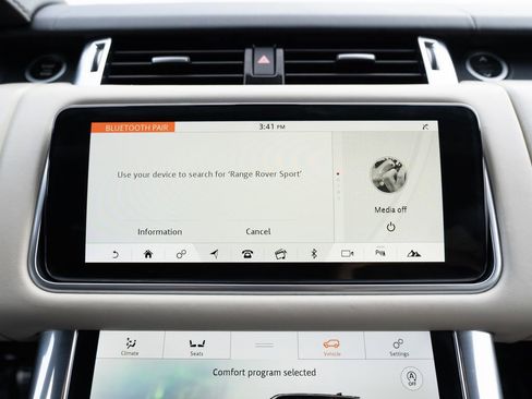 Certified 2022 Land Rover Range Rover Sport HST image 31