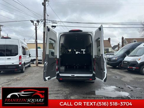 Used 2024 Ford Transit 350 XLT image 37