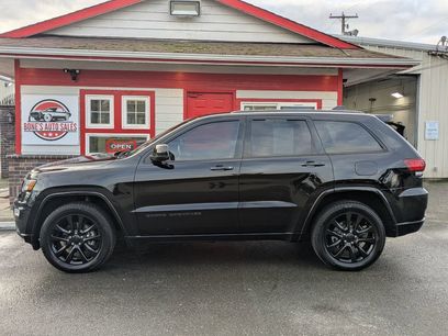 Used 2018 Jeep Grand Cherokee Altitude