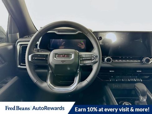 New 2026 GMC Canyon Elevation w/ Convenience Package image 16