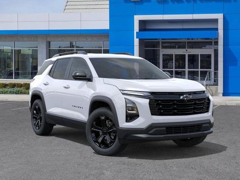 New 2026 Chevrolet Equinox LT w/ Midnight Edition FWD image 7